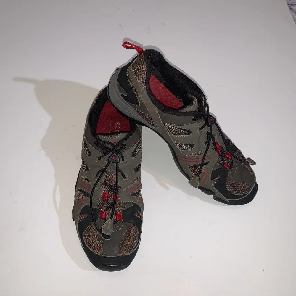 ECCO Shoes Mens Size 10 Brown Mesh Hiking Trail Walking Sneakers Outdoor Grip